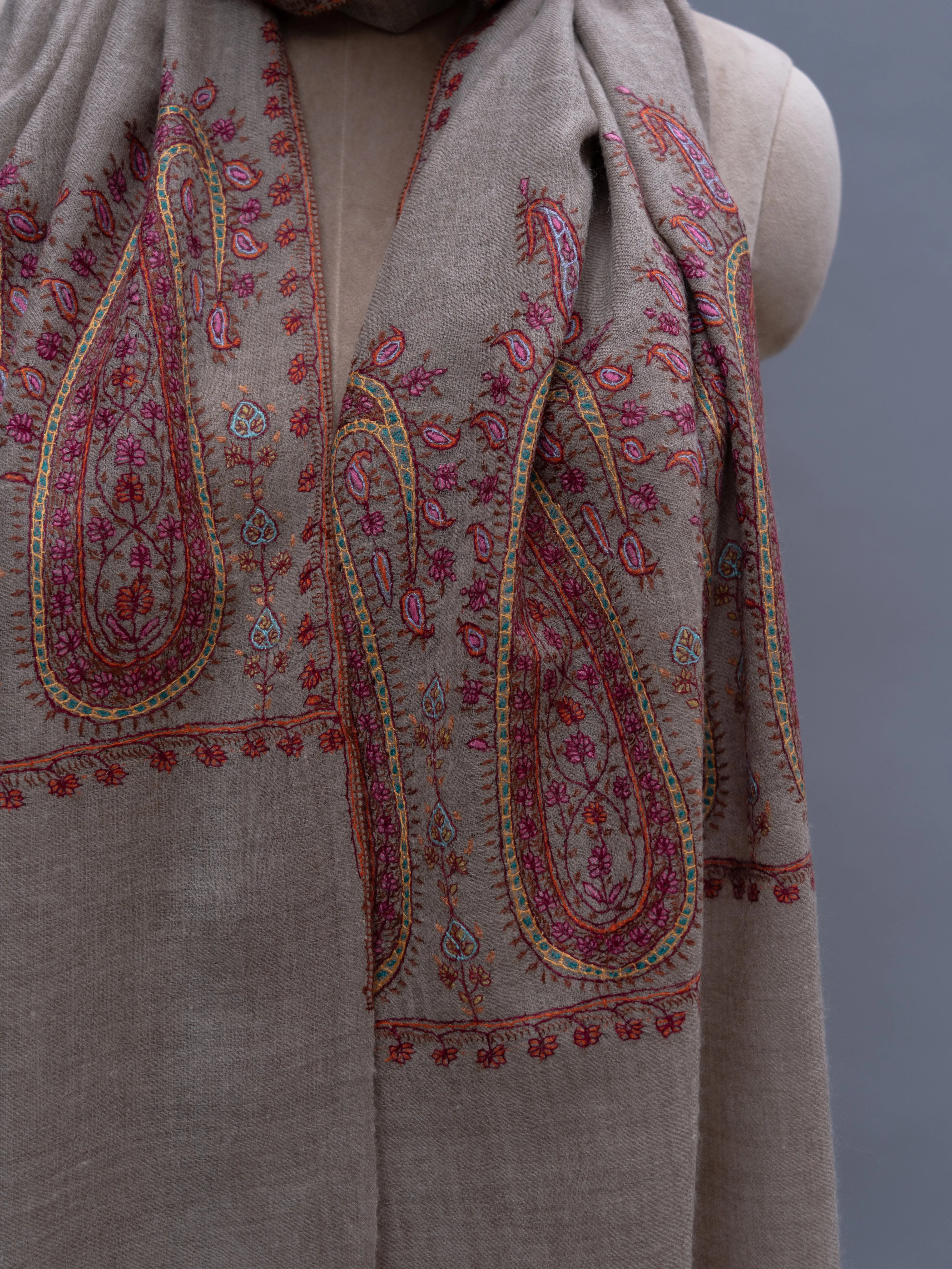 Big Evergreen Paisley Cashmere Wrap