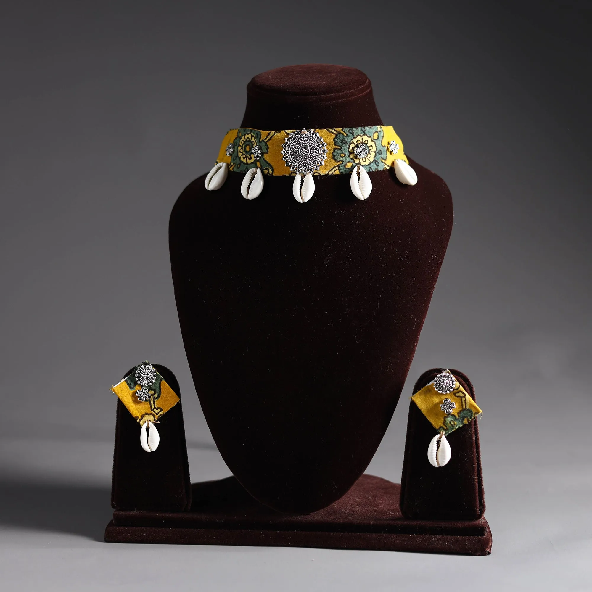 Elegant GS Fabart Handcrafted Choker Necklace Set 01