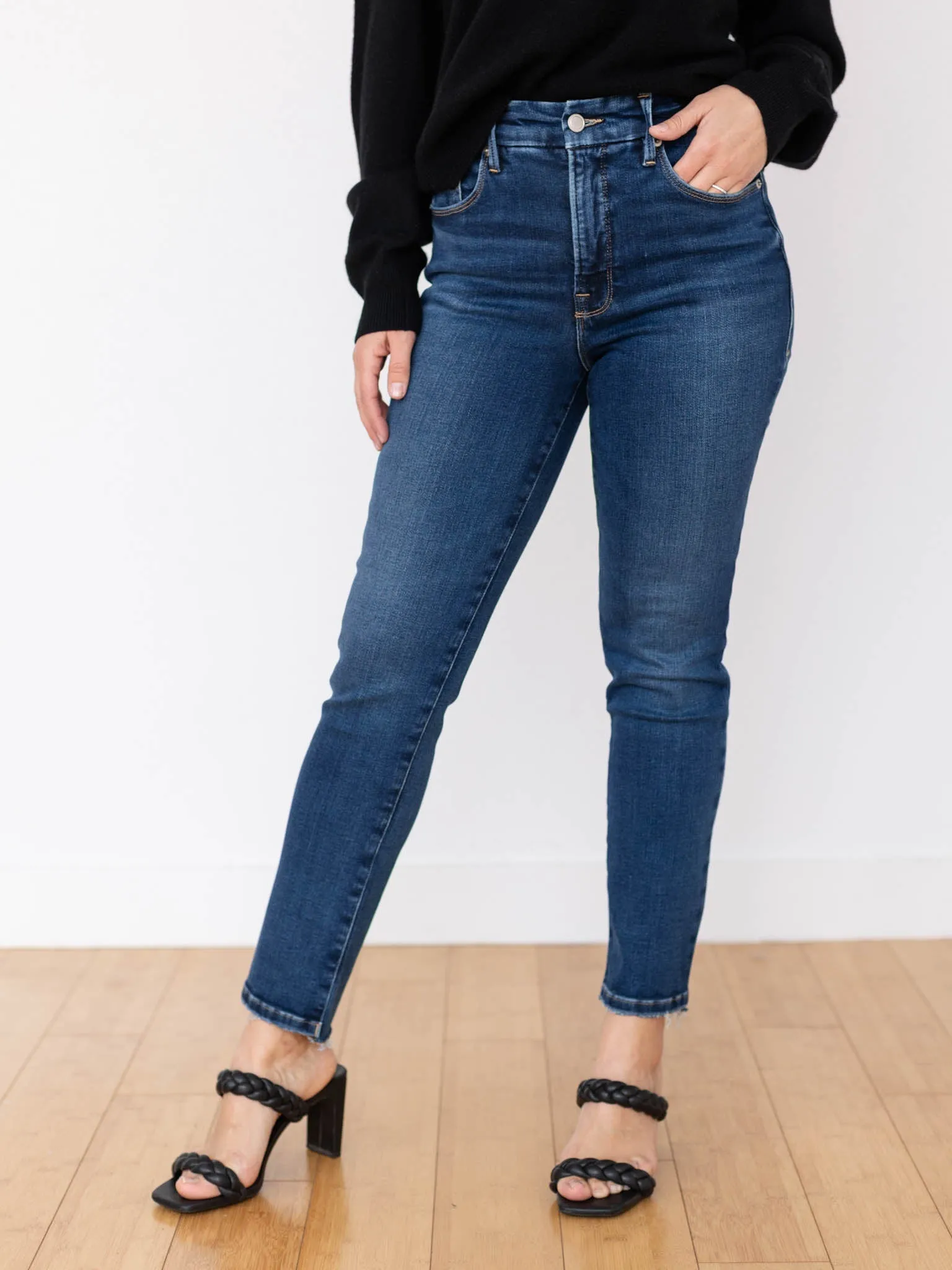Good American Good Classic Baby Step Hem