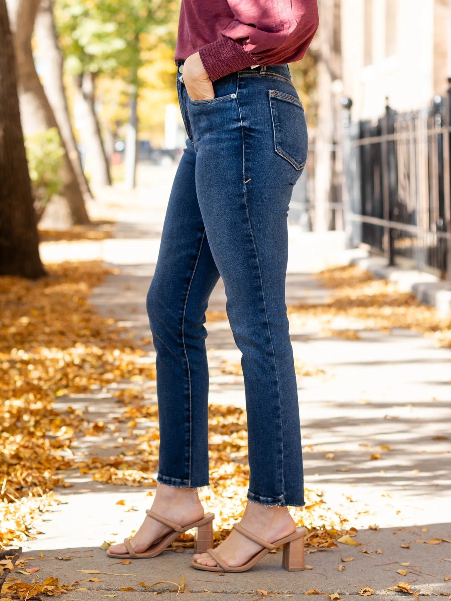 Good American Good Classic Baby Step Hem