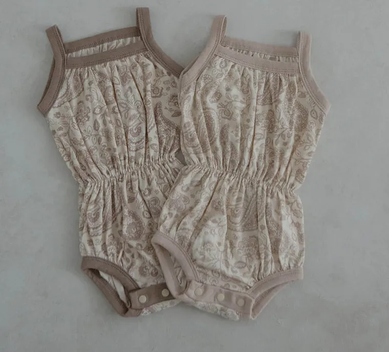 Lea Bodysuit