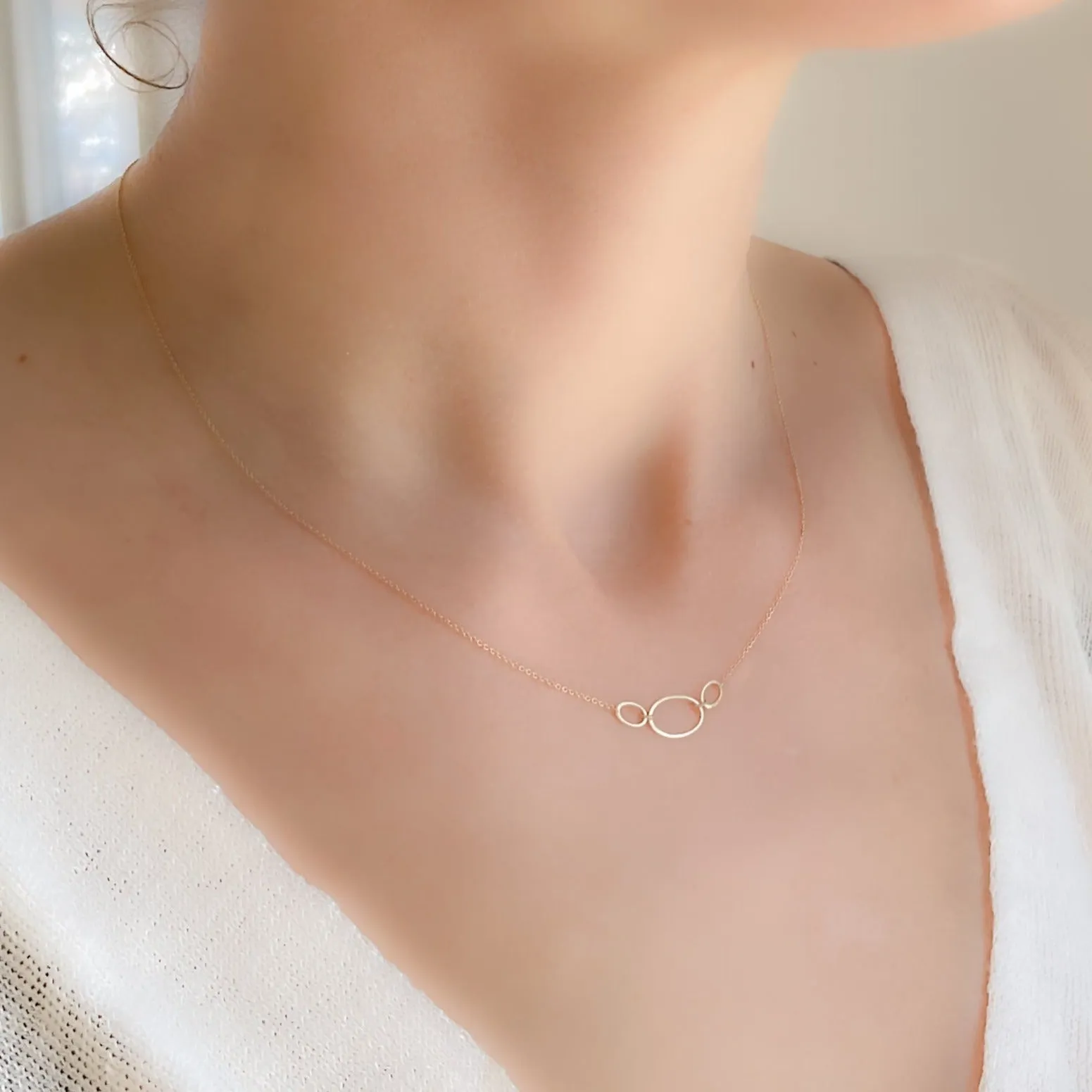 <!--NK756--> triple mini oval necklace