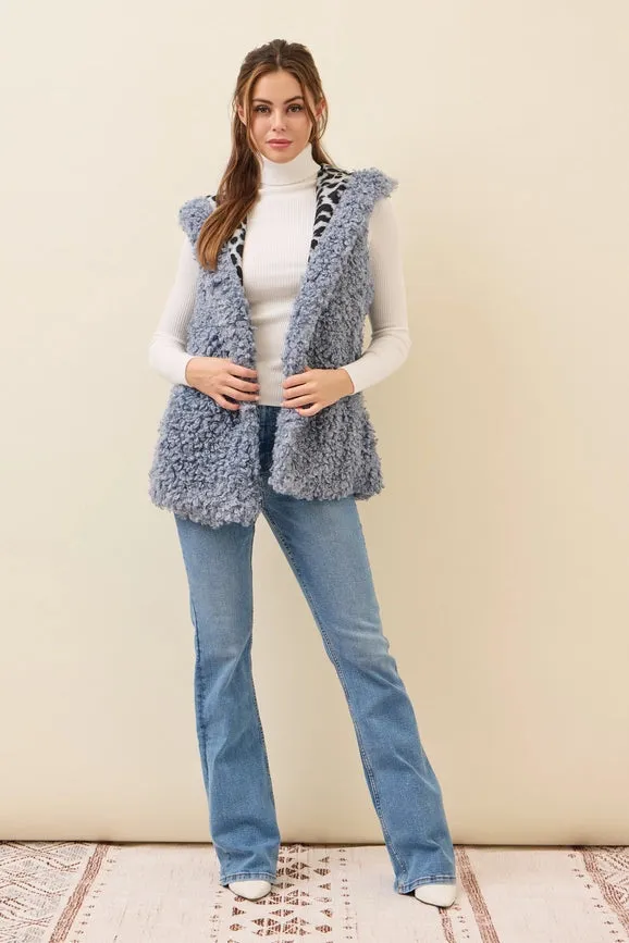 Mae Curly Fur Hooded Vest BLUE
