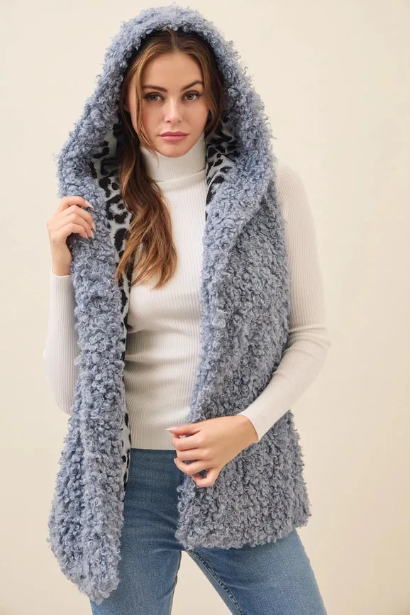 Mae Curly Fur Hooded Vest BLUE