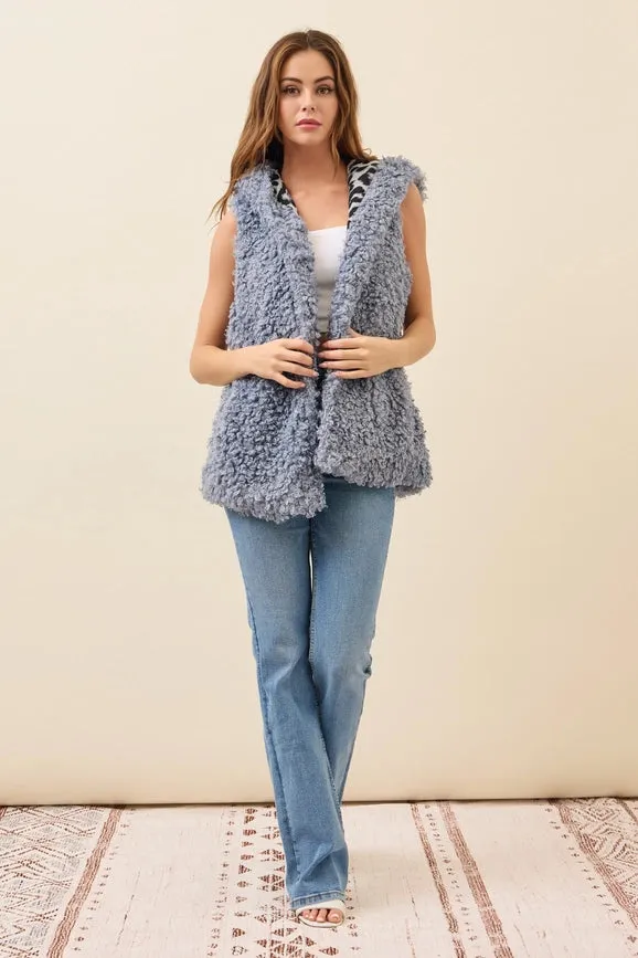 Mae Curly Fur Hooded Vest BLUE