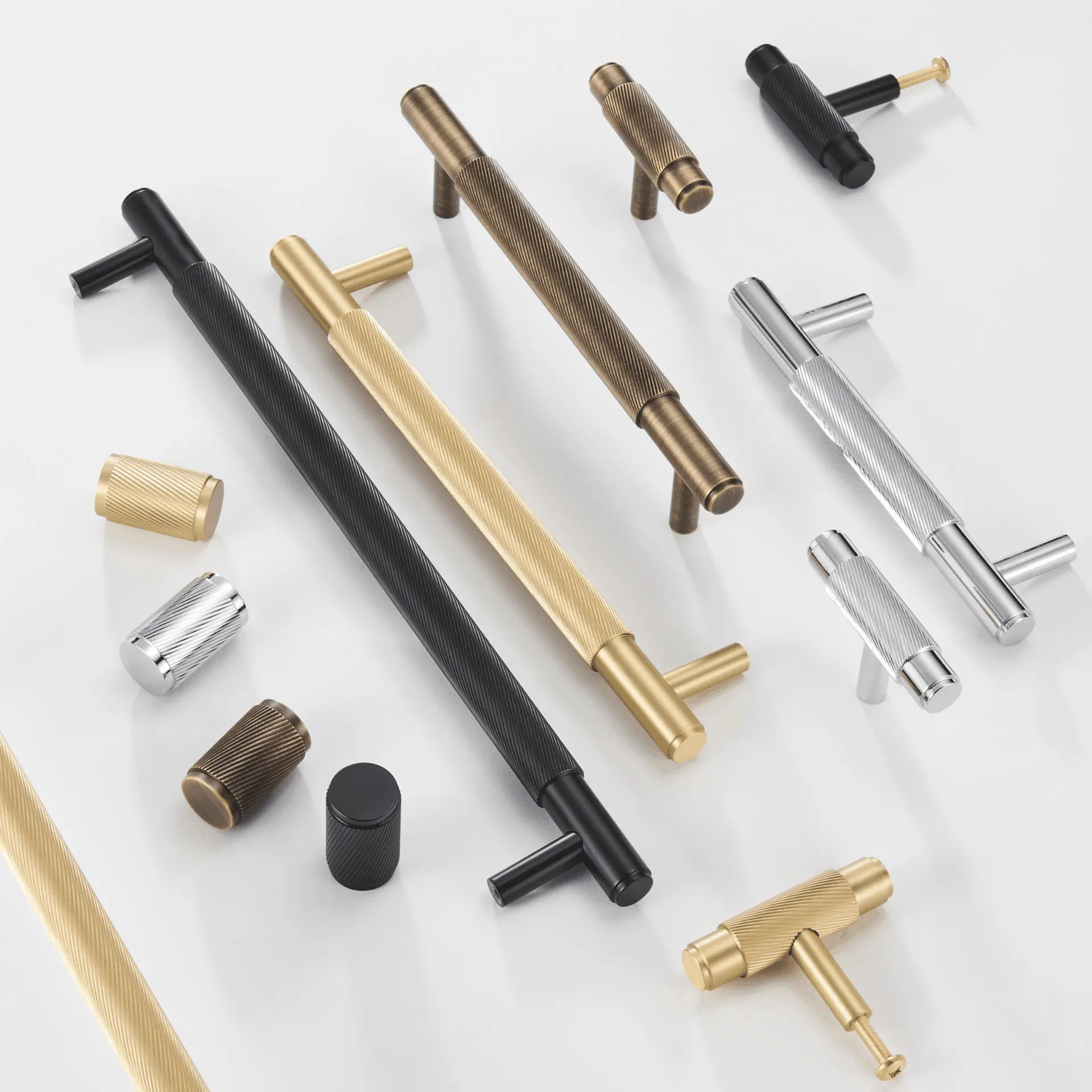 PALENCIA / Solid Brass Handles Swirled Knurl