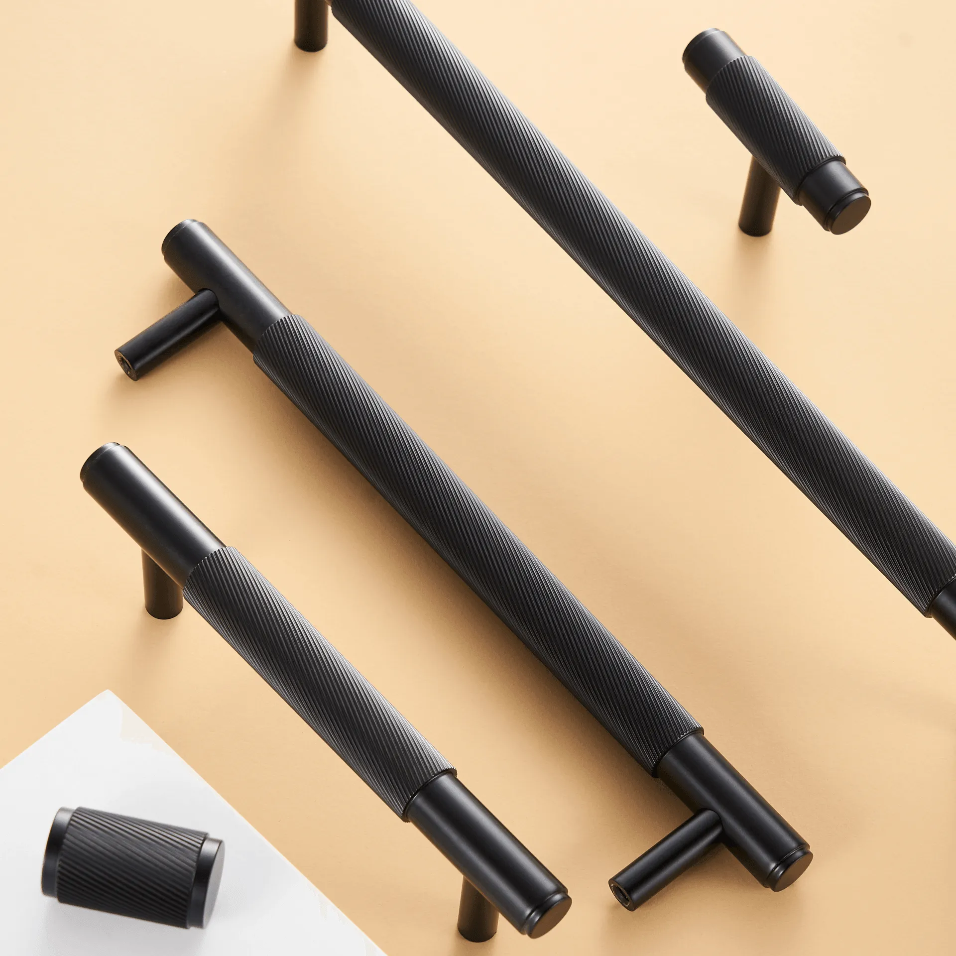 PALENCIA / Solid Brass Handles Swirled Knurl