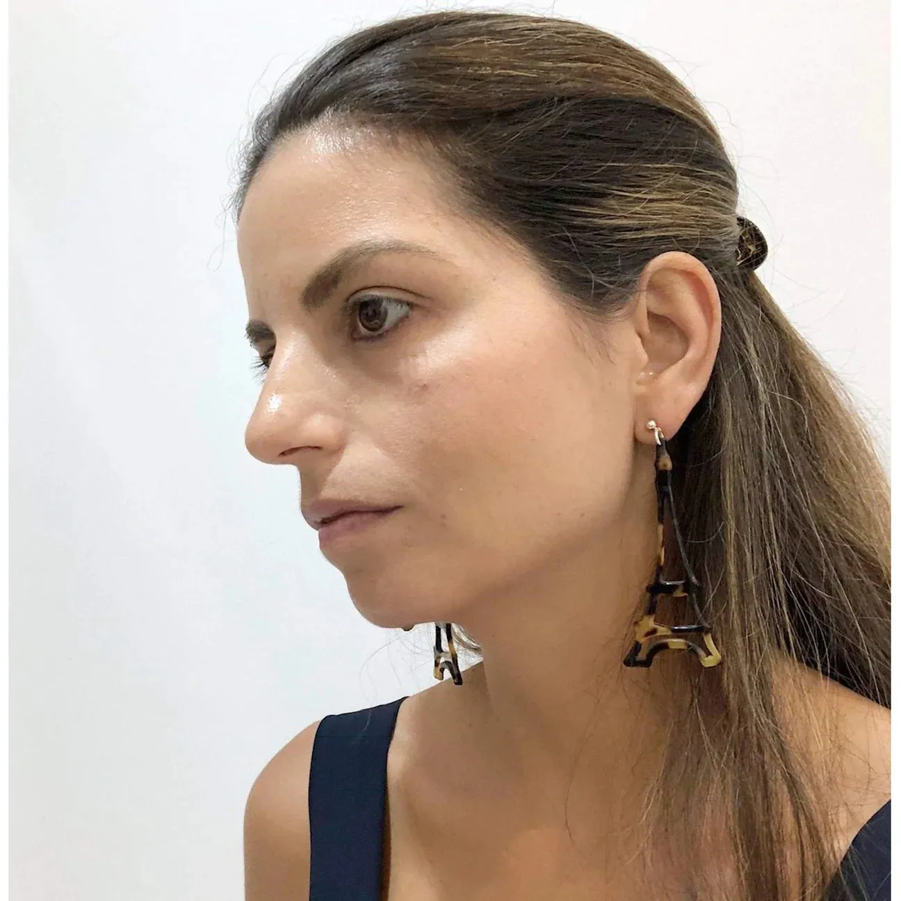 Paris Mode - Eiffel Tower Medium Dark Tortoiseshell Stud Earrings