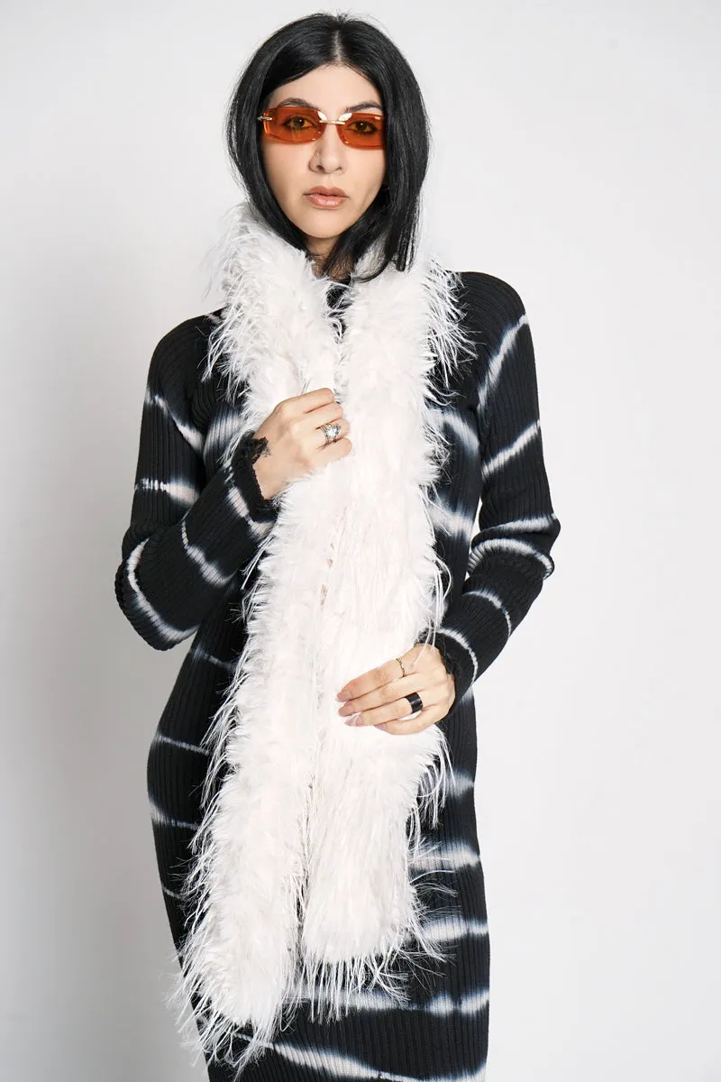 Selene Boa Scarf - White
