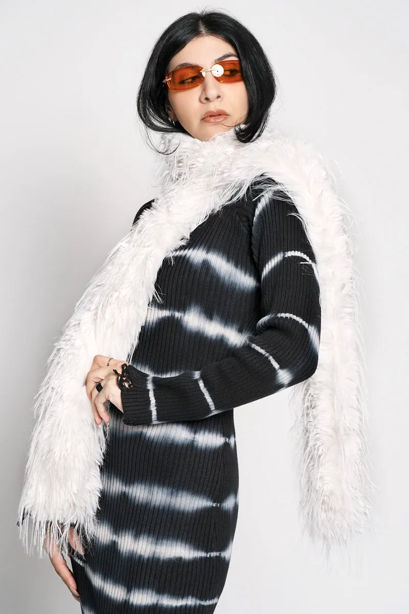 Selene Boa Scarf - White