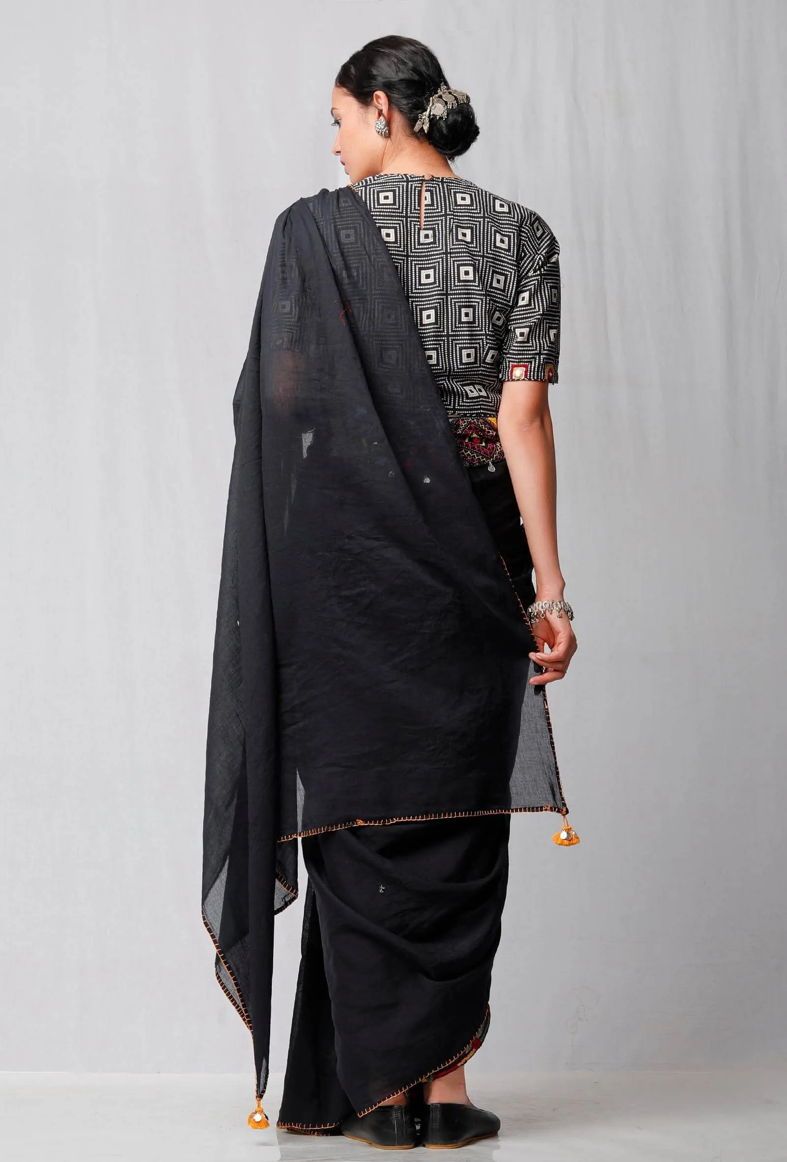 Set of 3: Black Plain Saree And Black Handblock Blouse and Handcrafted Kutch Work Belt
