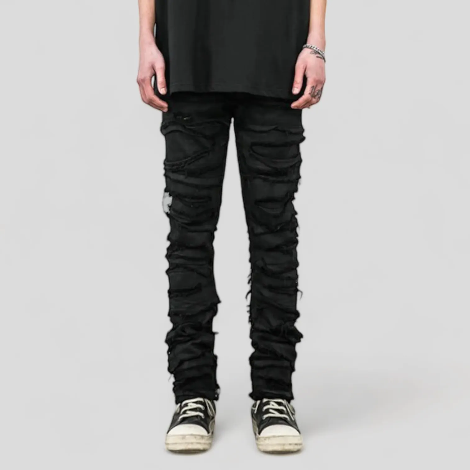 Skinny fit slashed denim jeans