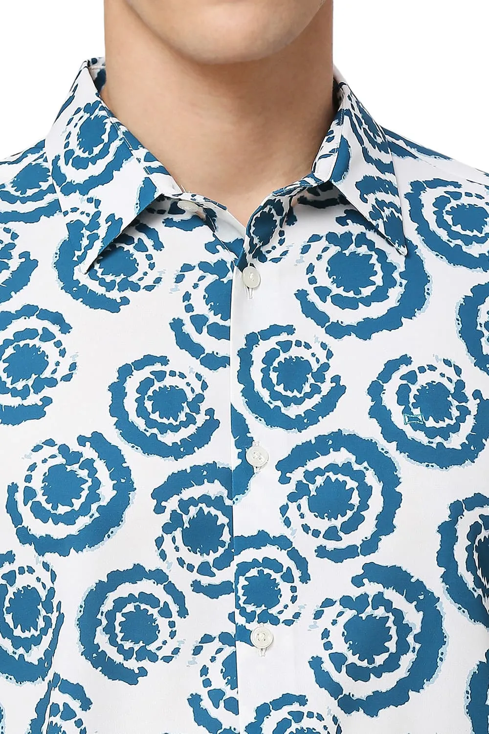 Slim Fit Polyester Printed Halfsleeves Shirt