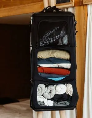 Travel Gear Tropicfeel Wardrobe