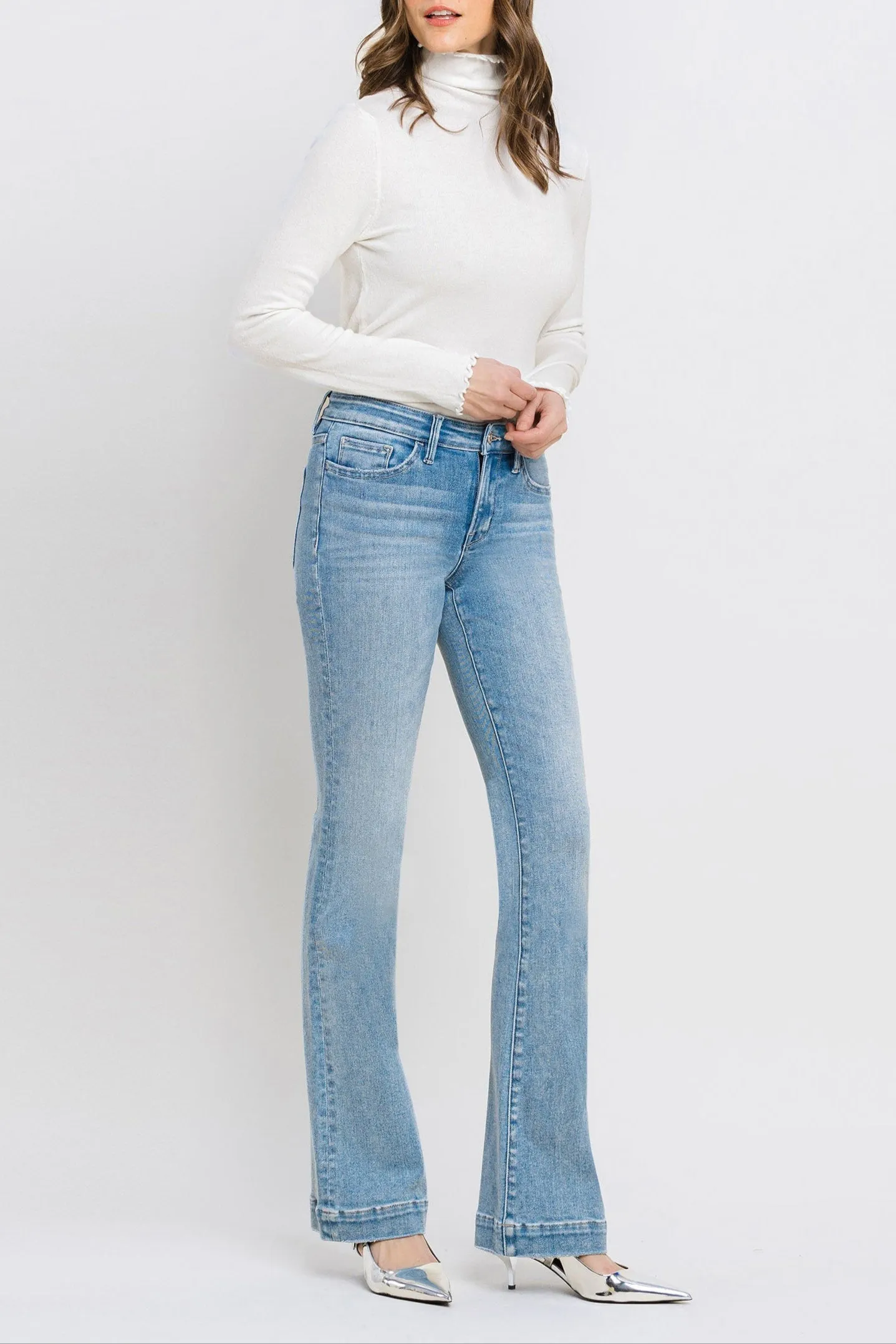 Vervet Denim - Mid Rise Bootcut Jeans - T6243