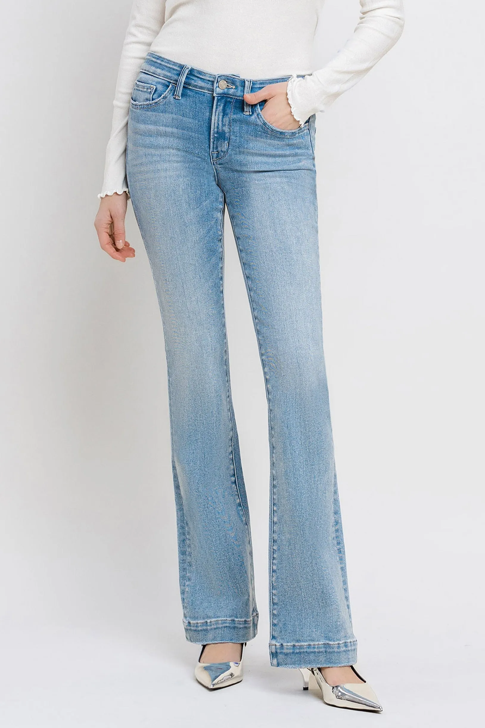 Vervet Denim - Mid Rise Bootcut Jeans - T6243